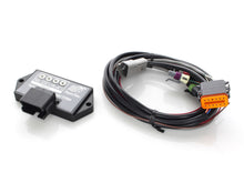 Load image into Gallery viewer, Daytona Twin Tec DTT-30080 External Ignition Module w/Two Plugs for Twin Cam 99-03 w/Carburetor Includes Wiring Harness